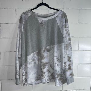 The cutest oversized top from Altard state!